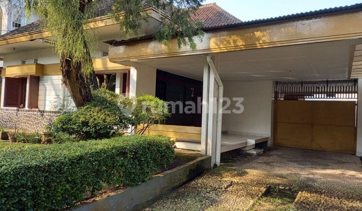Rumah Klasik Kawasan Cihapit Sayap Riau