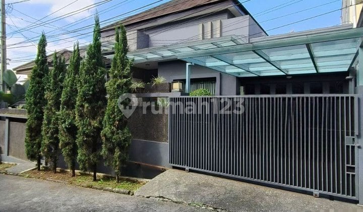 Rumah Sejuk Gegerkalong One Gate Dekat Lembang