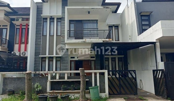 Rumah Modern Minimalis Komplek Buah Batu Regency Dekat Exit Tol Buahbatu