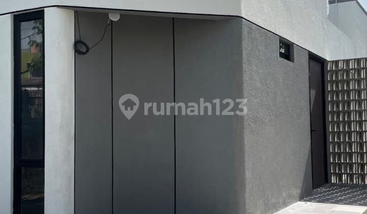 Rumah Baru Antapani Tropical 1 Lantai Siap Huni