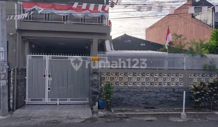 Rumah Minimalis Modern Turangga Dekat Tsm