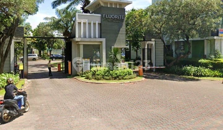 Rumah Dekat Mall Summarecon Serpong