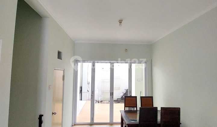 Disewakan Rumah Dekat Bxc Mall Bintaro& St. KRL Jurangmangu, Tangsel