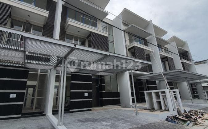 Di Jual Rumah Golf Island Uk 8x20 Type Dahlia Pantai Indah Kapuk