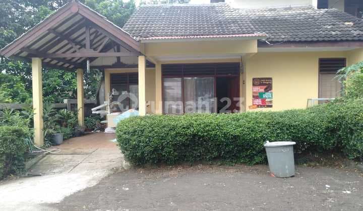 Rumah di Komplek Koperasi 2 Lantai Butuh Renovasi SHM