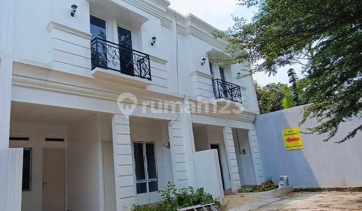 Here is the English translation:
Cinere Shafa One, 2-Story House Ready to Occupy, Strategically Located