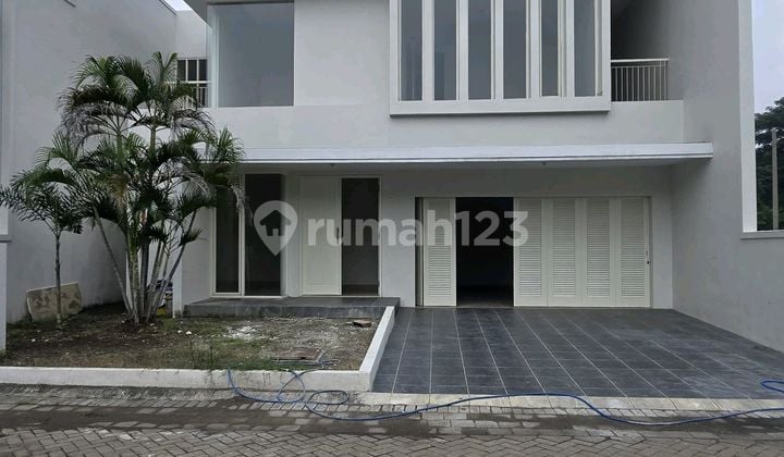 Rumah Mewah Strategis Manyar Semolowaru Sukolilo Sby Dekat Untag