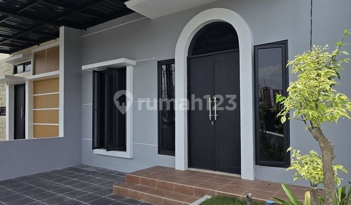 Hunian 1lt 3 Kamar Dekat Merr Shm Perumahan Grand Sedati Regency