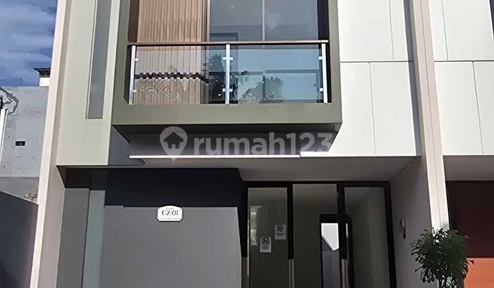 Strategic Near Sidoarjo City Toll Gate & Lippo Plaza Sidoarjo