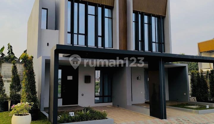 Satu-Satunya Rumah di Jl. Hr Muhammad Surabaya Dekat Pakuwon Mall