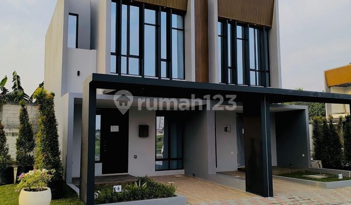 Satu-Satunya Rumah di Jl. Hr Muhammad Surabaya Dekat Pakuwon Mall