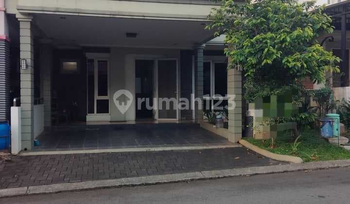 Rumah 2 Lantai Dekat Mall Di Kota Wisata