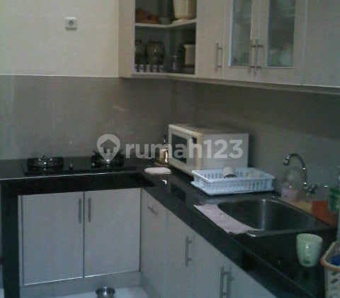 Town House Taman Paris Lippo Karawaci