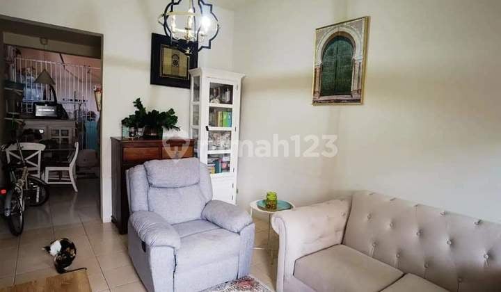 House in Taman Ubud, West Lippo Karawaci, Tangerang