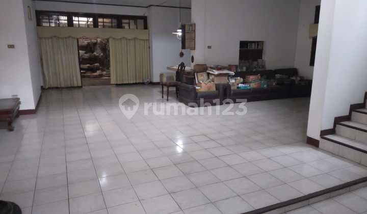 House in Cinere Depok, Depok