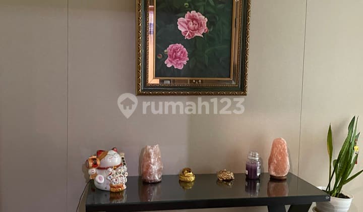 Apartemen Ascott 3 Kamar Tidur Semi Furnished Bagus