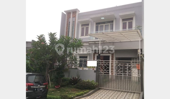 Rumah Semi Furnished di Pondok Hijau Golf Phg Sapphire Gading Serpong, Tangerang