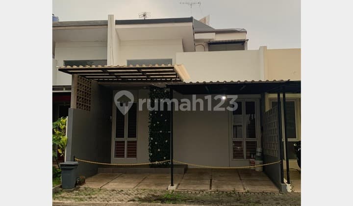 Rumah 2 Lantai di Icon Simplicity BSD, Tangerang Selatan