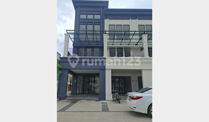 Disewakan Ruko The Hudson Gandeng 3 Lantai Hook di Gading Serpong, Tangerang