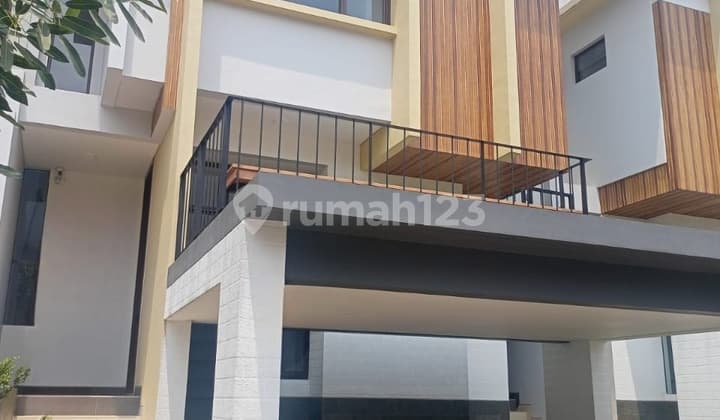 Rumah 3 Lantai Unfurnished Baru OTHER - PPJB, Girik, Adat, dll di Greenwhich cluster Blizfield, BSD