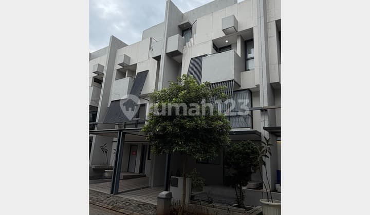 Rumah 2 Lantai Siap Huni di Invesihaus Tabebuya BSD, Tangerang Selatan