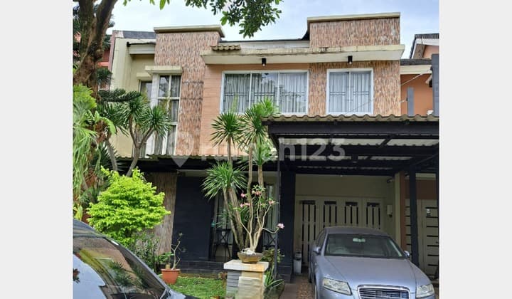 Rumah 2 Lantai Turun Harga, Asri, Nyaman di Delatinos BSD, Tangerang Selatan
