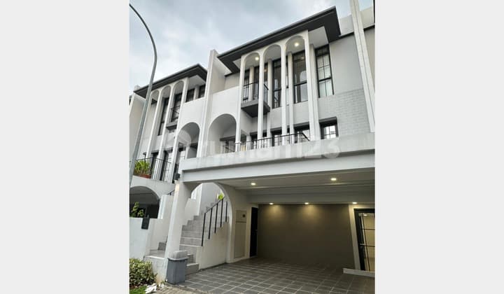 Rumah Elegant di Greenwich BSD, Tangerang Selatan (Dekat Aeon Mall Bsd)
