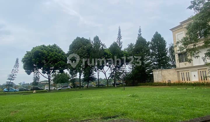 Kavling Hoek Depan Taman di De Park Cajuputi BSD, Tangerang Selatan
