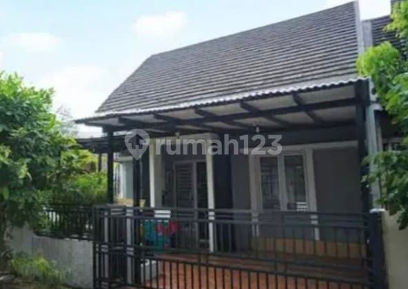 Best Deal! Serpong Park House 2BR 2Bath Large Garden SHM 1.2 Billion Negotiable