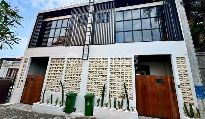 New Modern Villa with Private Pool in Prime Location