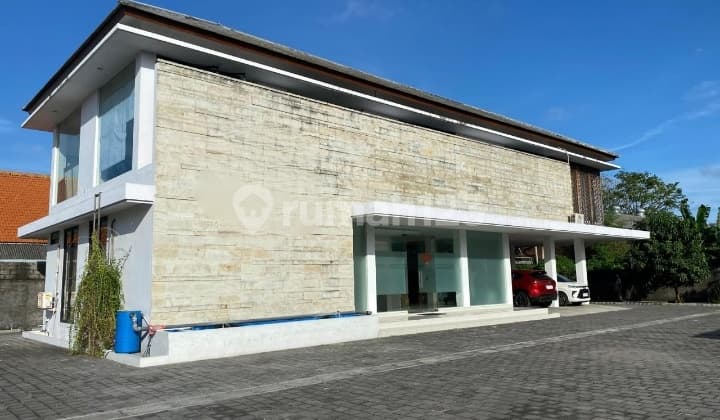 Over Kontrak Tanah 1400 M2 & Bangunan Kantor 2 Lantai 400 M2, Lokasi Dekat Bypass Ngurah Rai Denpasar.