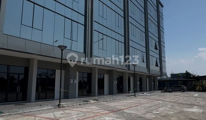 Ruko Ebony Island Brand New Siap Huni Bebas Banjir