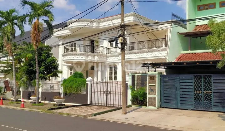 Rumah Pondok Indah, Jalan Kartika Utama, Best Price, Miliki Segera