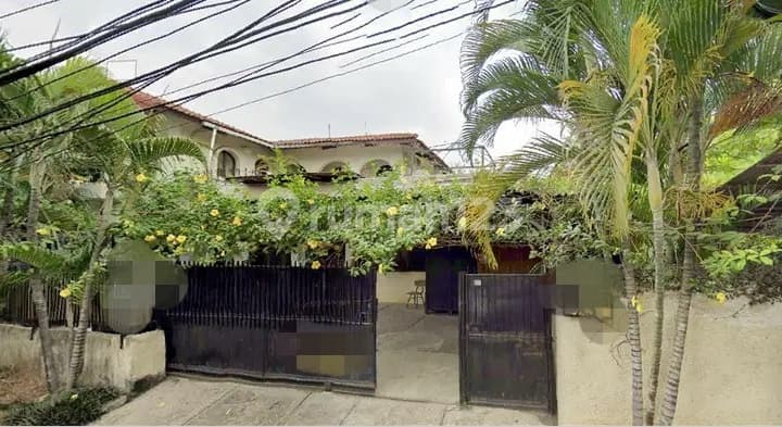 Dijual Rumah Lokasi Patra Kuningan LB 400M SHM, Posisi Hoek