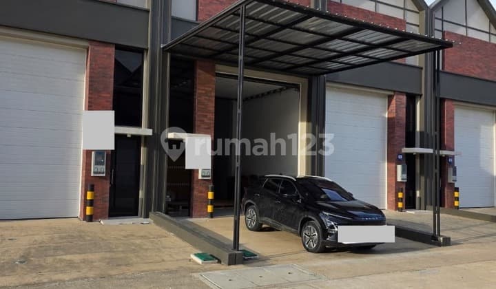 Gudang Modern Pik2 Bizpark 6X20 Sudah Ada Kanopi Siap Digunakan