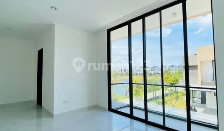 Rumah Villa Pasir Putih 11X20 Hook Sebelah Danau Fasad Minimalis