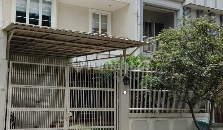 Ready Sewa Rumah Pik1 Walet Permai Indomobil 7X25 Semi Furnished