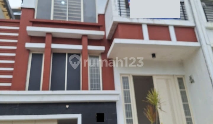 Sewa Murah Rumah Pik1 Crown Golf 8X24 Kondisi Semi Furnished