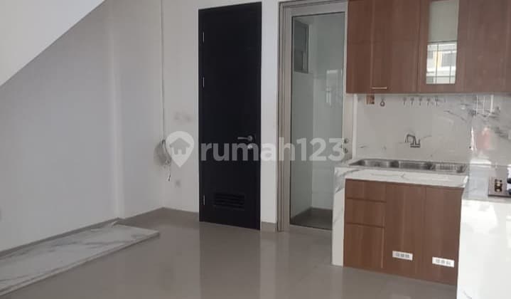 Rented House Pik2 Ready to Occupy Cluster Arcadia 4.5X10 Semi Furnished