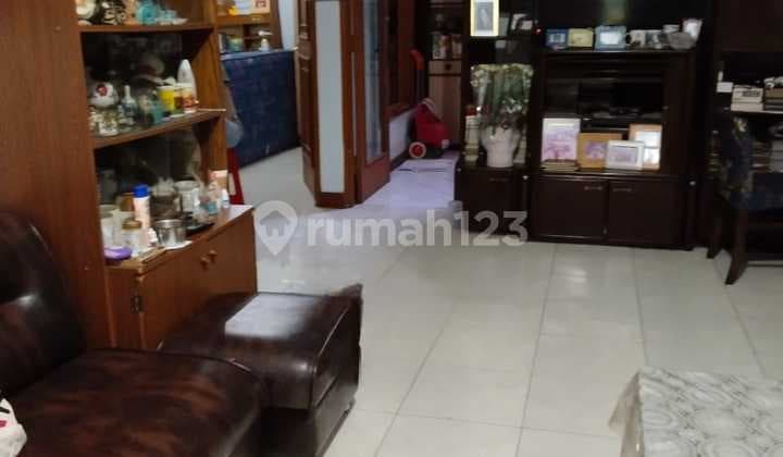 ( Hot Sale) Batununggal House, Strategic Location, Comfortable Living & Near Shopping Center (negotiable)