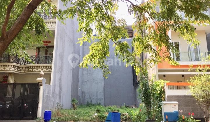 Land for Sale in PIK