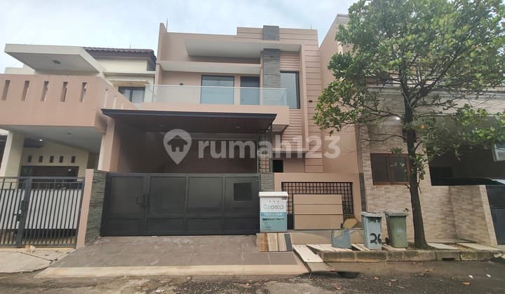 For Rent: Nice Newly Renovated House Inside a Nice Complex Near LRT Cikunir, South Bekasi