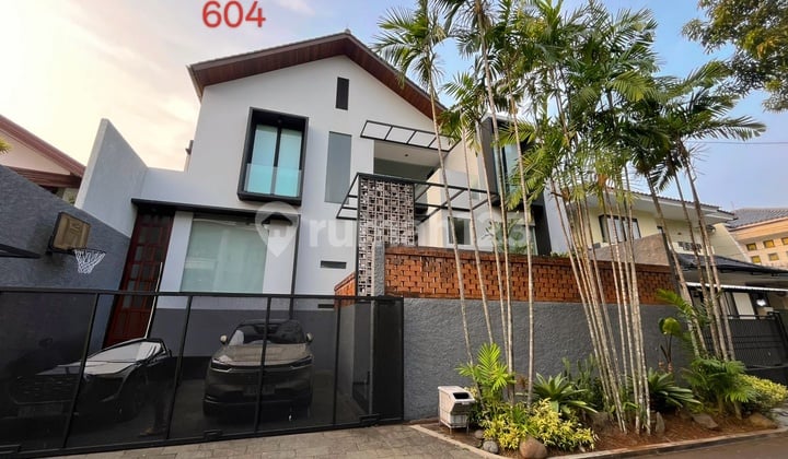 Di Jual Rumah di Lbk Bulus Dlm Komp One Gate.pool