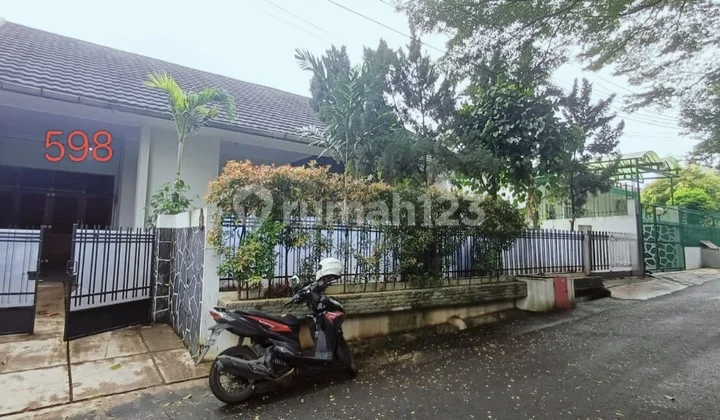 Rumah Disewa di Cipete Strategis Dkt MRT Siap Huni Furnish