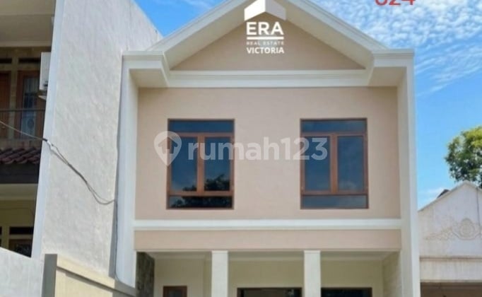 Di Jual Rumah 2 LT di Pangkalan Jati Dlm Komplex Bagus Strategis