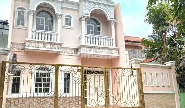 Rumah Furnished Bagus Murah Siap Huni Puri Indah Jakarta Barat