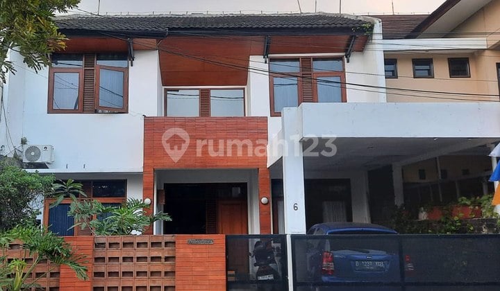 Rumah Minimalis Modern Murah di Komplek Antapani