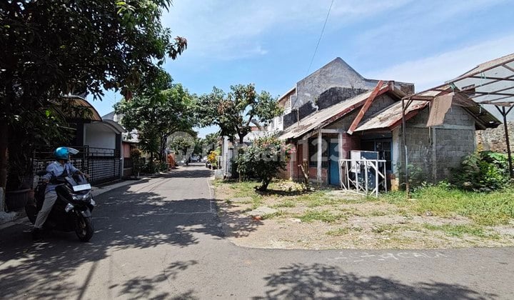 Rumah Hitung Tanah Saja Lokasi Strategis di Antapani
