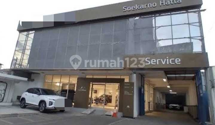 Gedung Ex Dealer Hyundai di Soekarno Hatta Cocok untuk Kampus atau Usaha