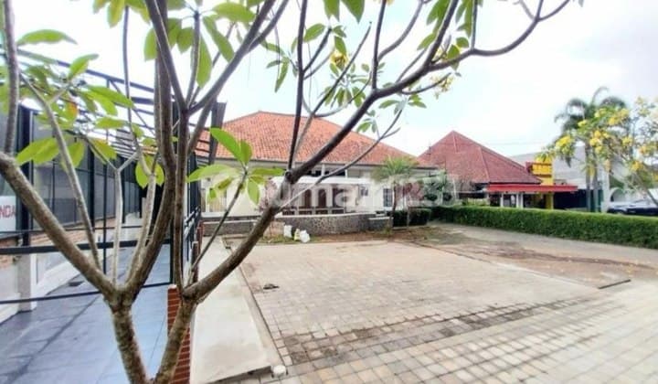 Rumah Mainroad untuk Ruang Usaha Prime di Riau